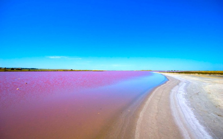 Lake-Retba