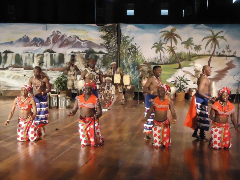 Bomas of Kenya_traditional dances